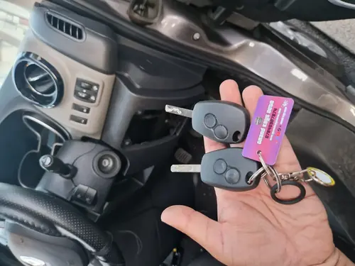 Renault Trafic van key programming